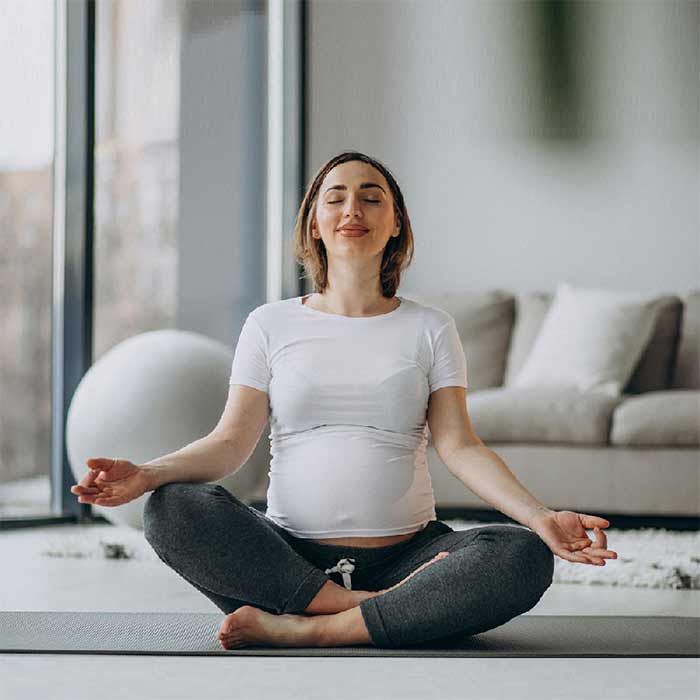 تنفس عمیق نشسته در بارداری 